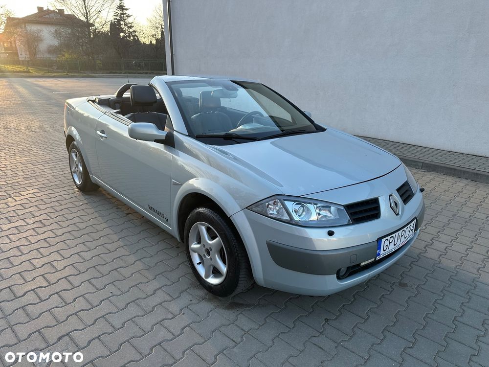 Renault Megane MeganeCC 1.9 dCi Luxe Dynamique - 3