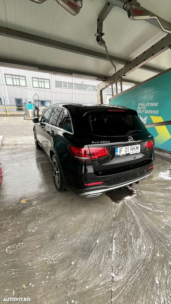 Mercedes-Benz GLC 220 d 4MATIC - 3