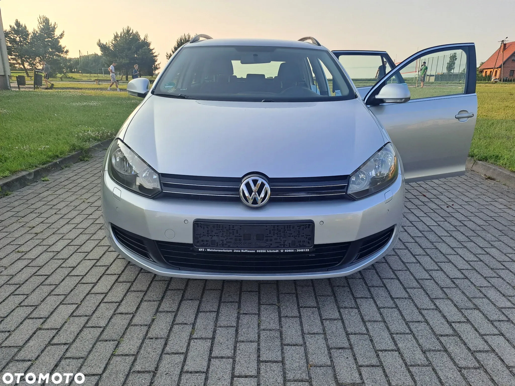 Volkswagen Golf 1.2 TSI BlueMotion Technology Comfortline - 28