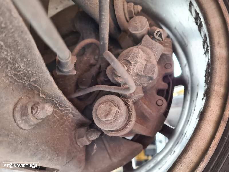 PINÇA TRAVÃO TRASEIRA DIREITA PEUGEOT 406 COUPÉ -4400H9 - 1