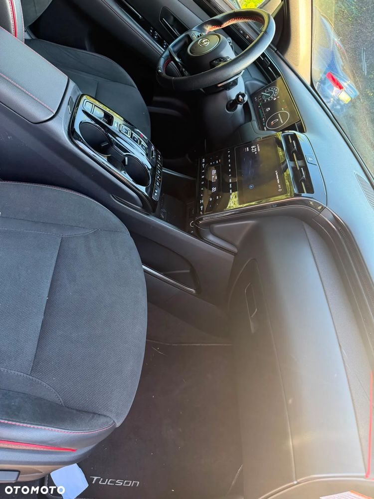 Hyundai Tucson 1.6 T-GDi HEV 4WD N Line - 18