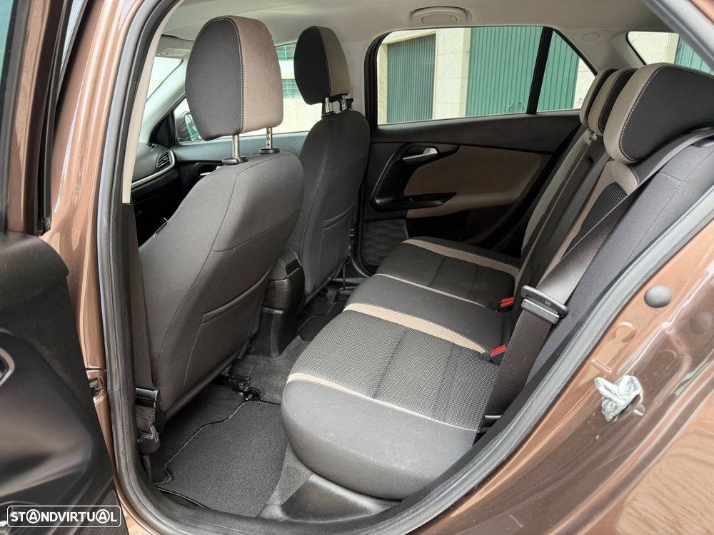 Fiat Tipo Station Wagon 1.6 M-Jet Lounge J17 - 20