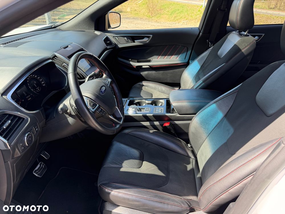 Ford Edge 2.0 TDCi Bi-Turbo 4x4 ST-LINE - 16