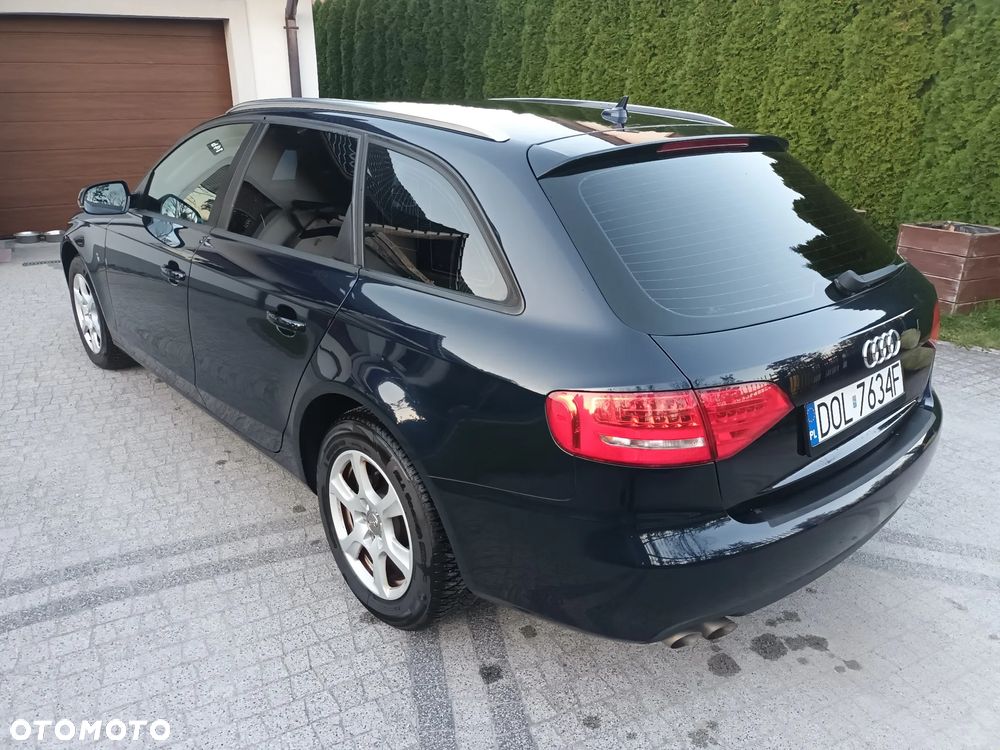 Audi A4 - 8