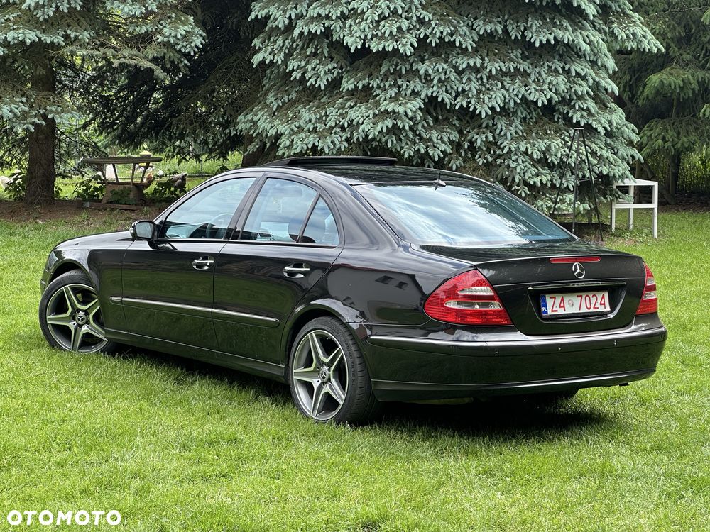 Mercedes-Benz Klasa E - 4