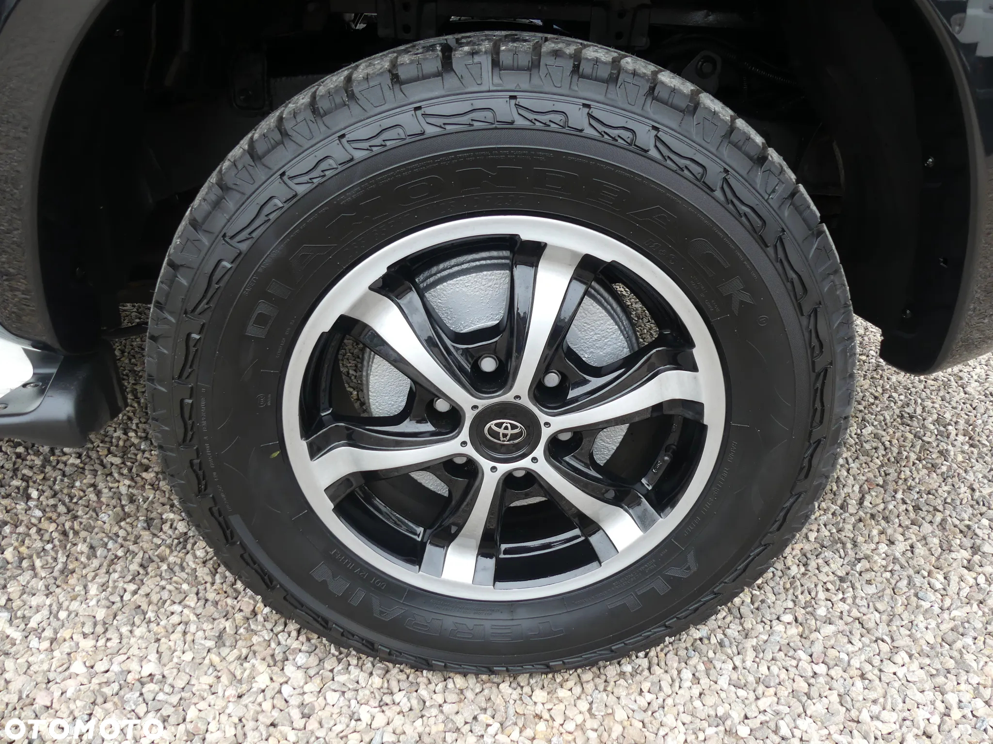 Toyota Hilux 4x4 Double Cab Autm Executive - 38