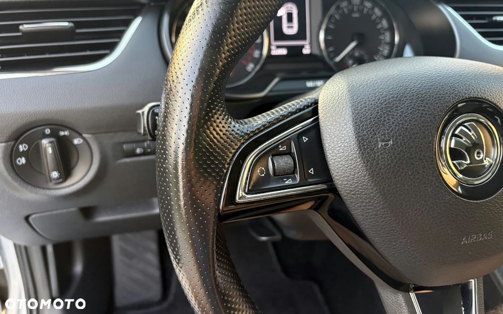 Skoda Octavia 2.0 TDI Sport Edition - 28