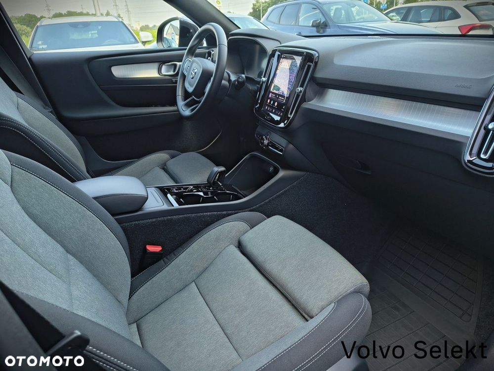 Volvo XC 40 - 27
