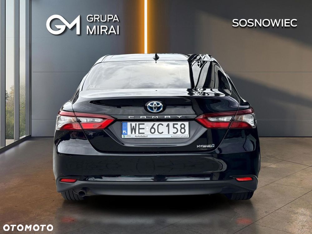 Toyota Camry 2.5 Hybrid Comfort CVT - 4