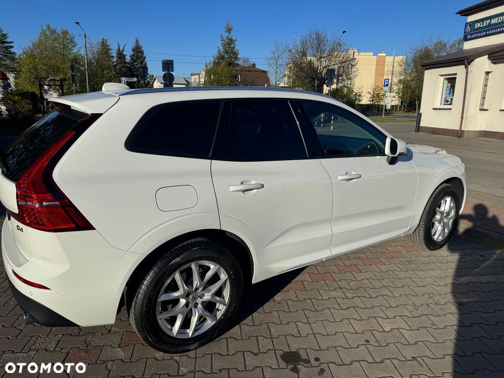 Volvo XC 60 D4 Momentum - 17