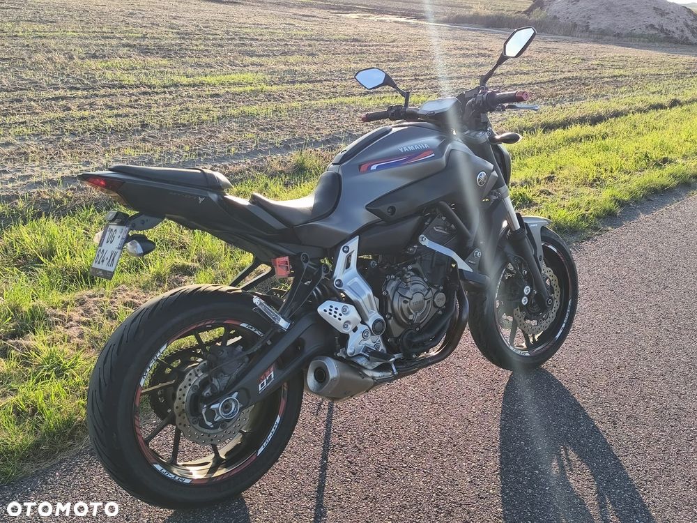 Yamaha MT - 2