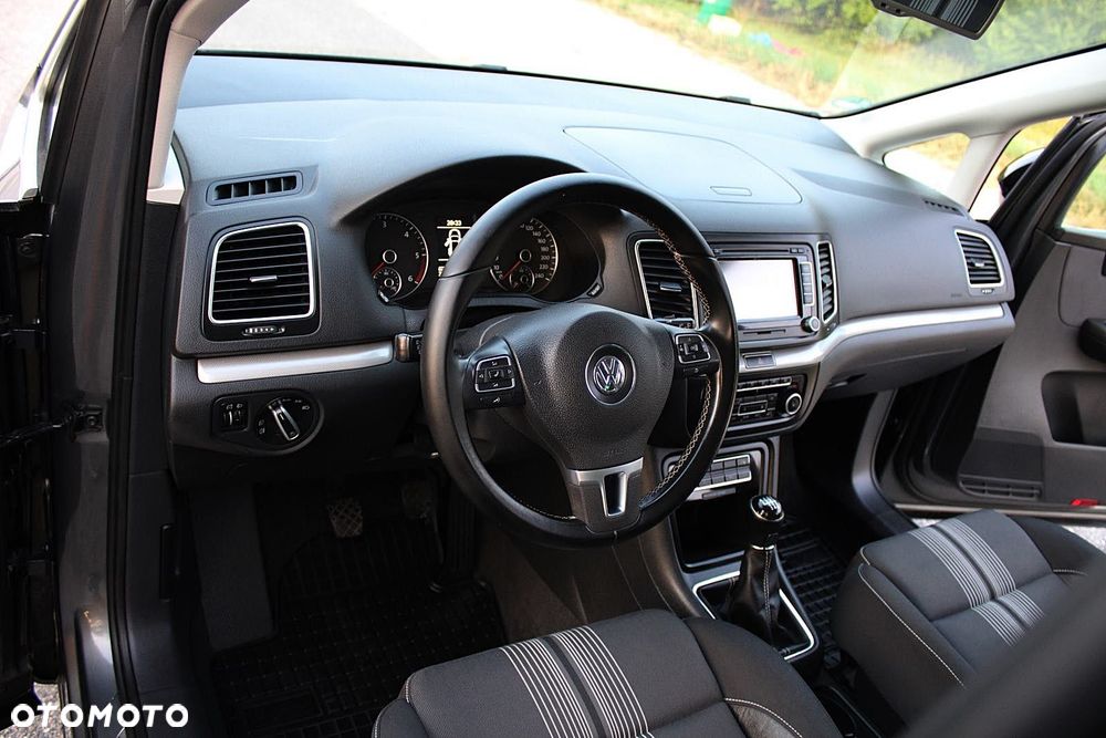 Volkswagen Sharan 2.0 TDI Blue Motion Style - 16
