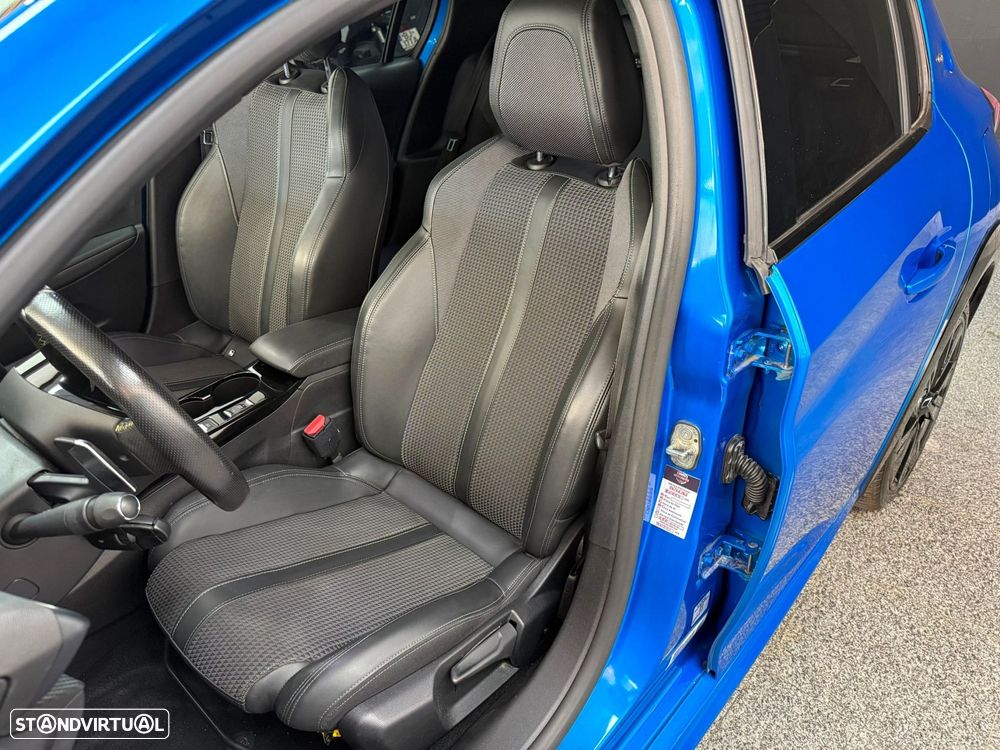 Peugeot 208 1.2 PureTech GT EAT8 - 13