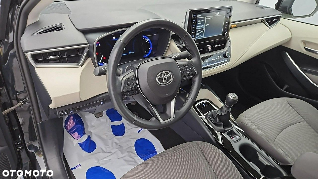 Toyota Corolla 1.6 Comfort - 9