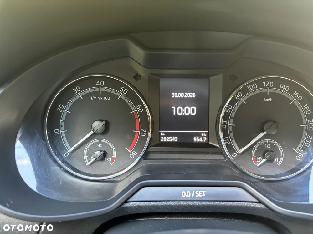 Skoda Octavia 1.4 TSI Ambition - 14