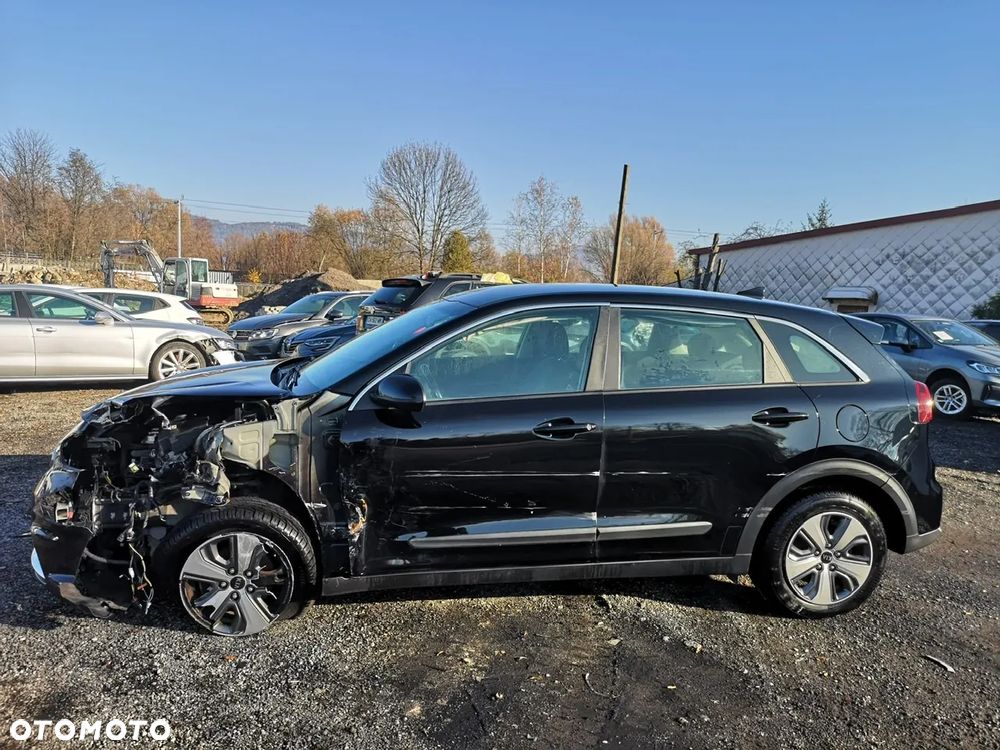 Kia Niro 1.6 GDI 2WD Vision - 29