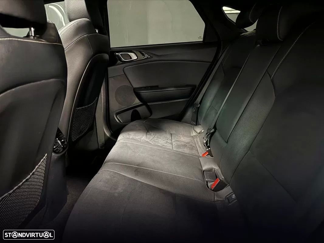 Kia ProCeed 1.6 CRDi GT Line+SRF 7DCT - 21
