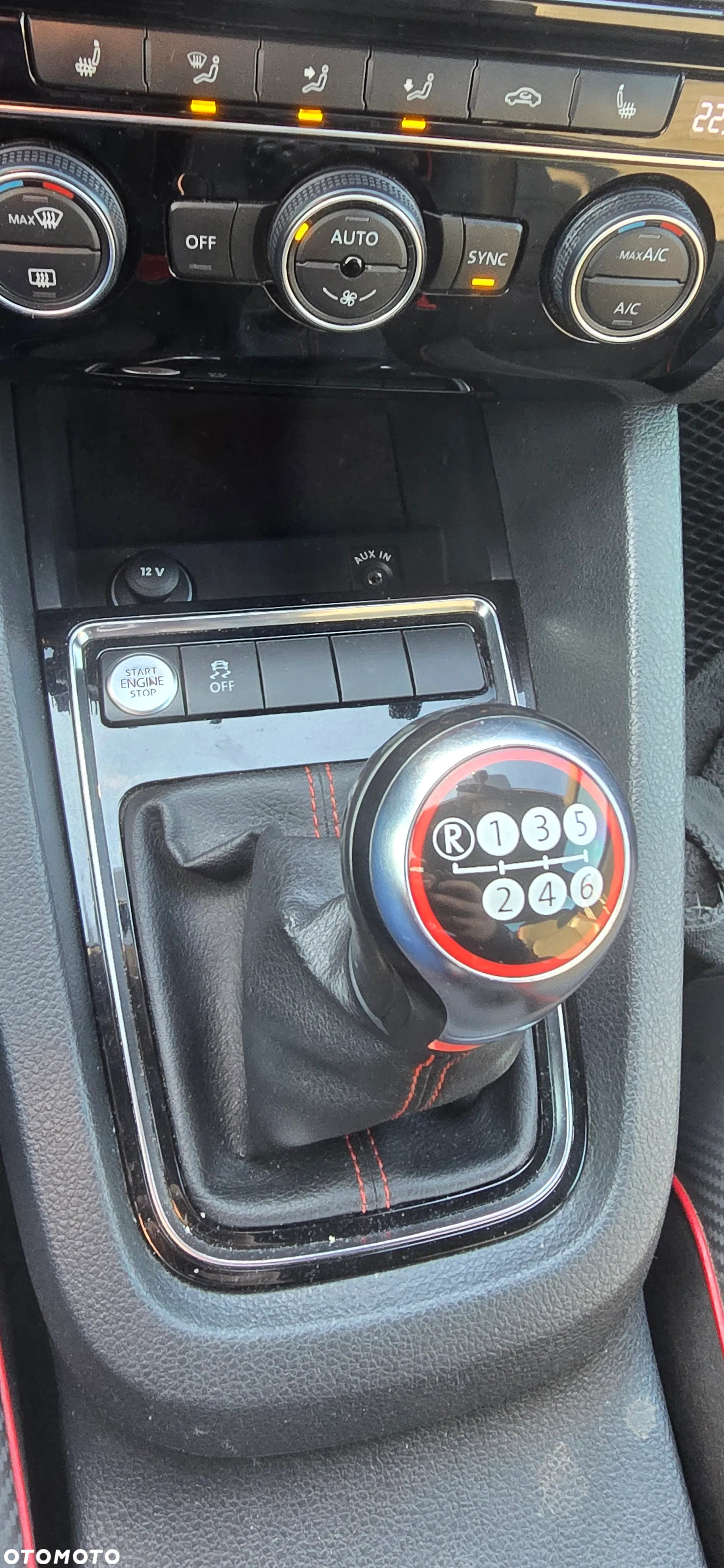 Volkswagen Jetta - 22