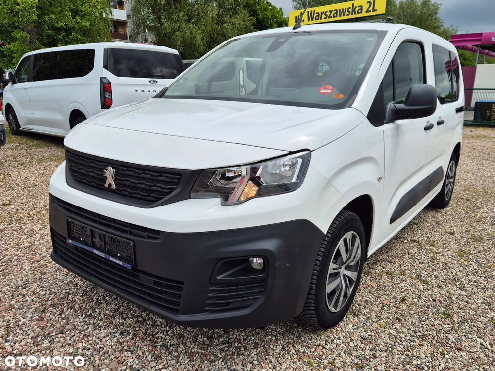 Peugeot Partner }{ Automat }{ 130KM }{ FV VAT }{ 2x drzwi przesuwne } - 4