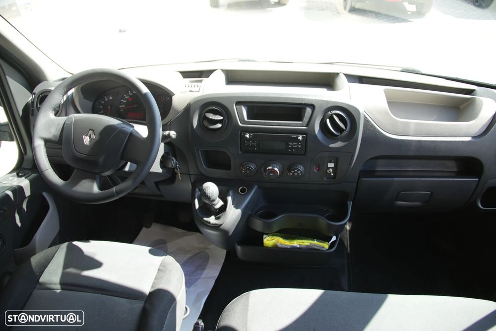Renault Master 7Lugares Contentor 2.3DCI 125cv - 14