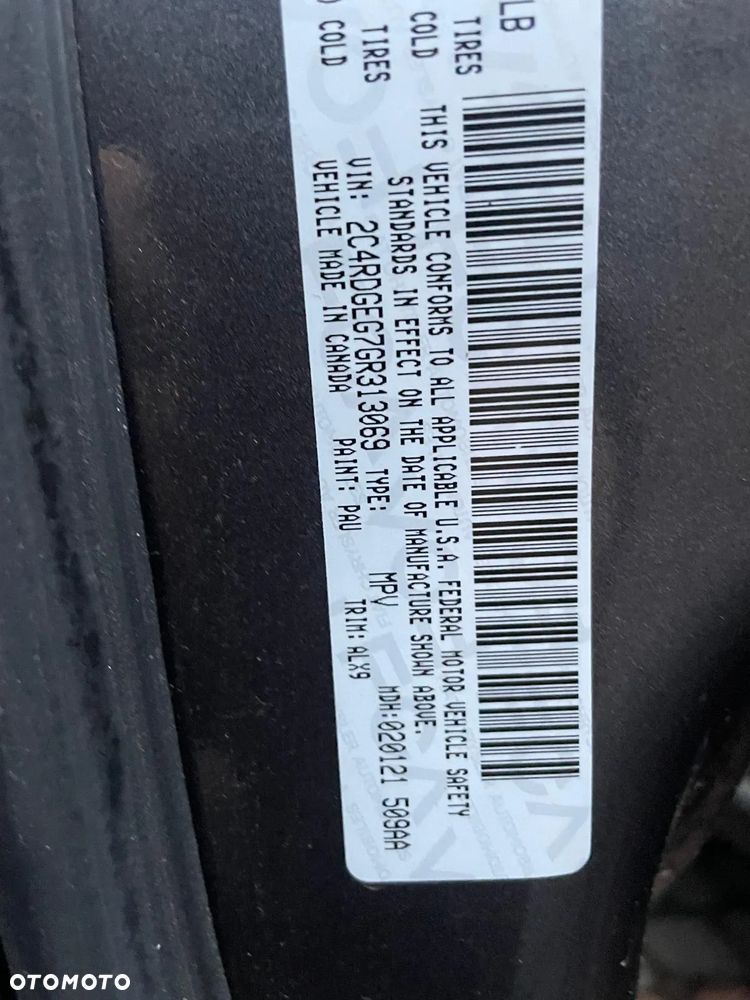 Dodge Grand Caravan - 35