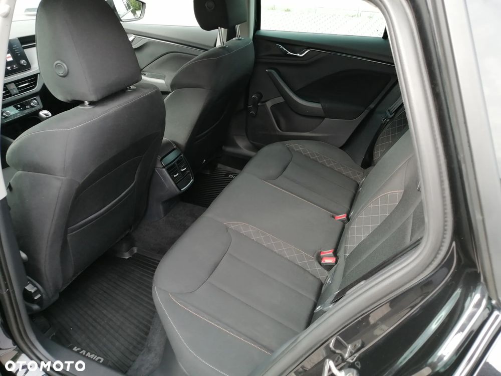 Skoda Kamiq 1.0 TSI Ambition - 12