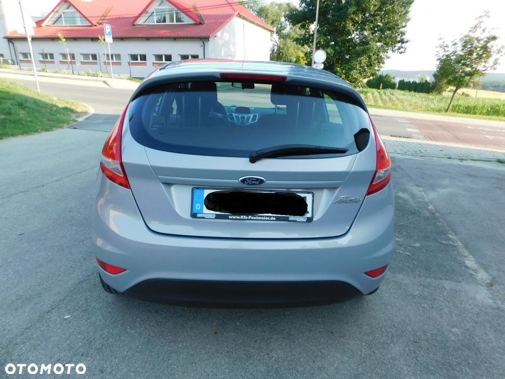 Ford Fiesta 1.25 Champions Edition - 6