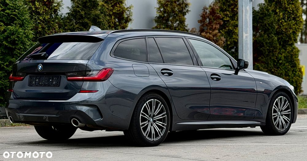 BMW Seria 3 320d mHEV M Sport - 12