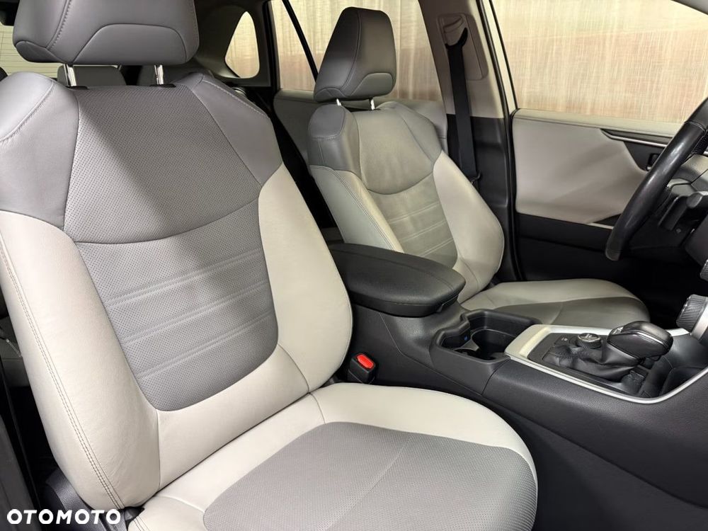 Toyota RAV4 2.5 Hybrid Executive 4x4 - 17