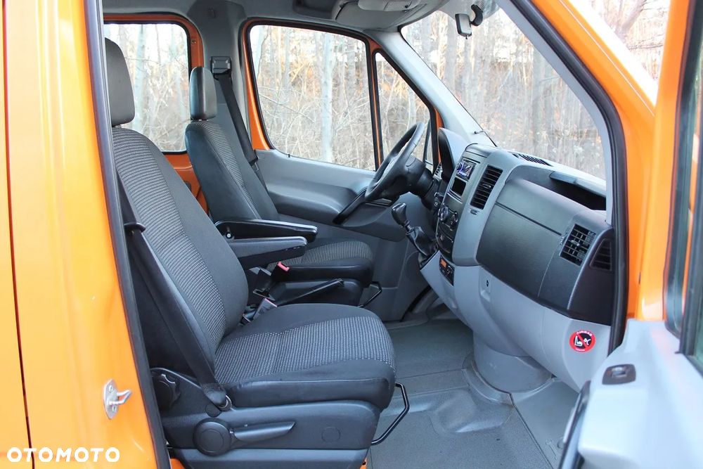 Mercedes-Benz Sprinter - 7