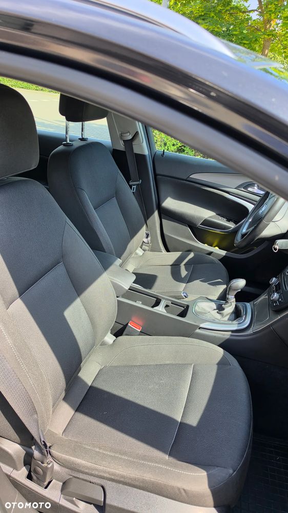 Opel Insignia 2.0 CDTI - 10