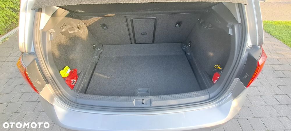 Volkswagen Golf 1.4 TSI BMT Highline - 14