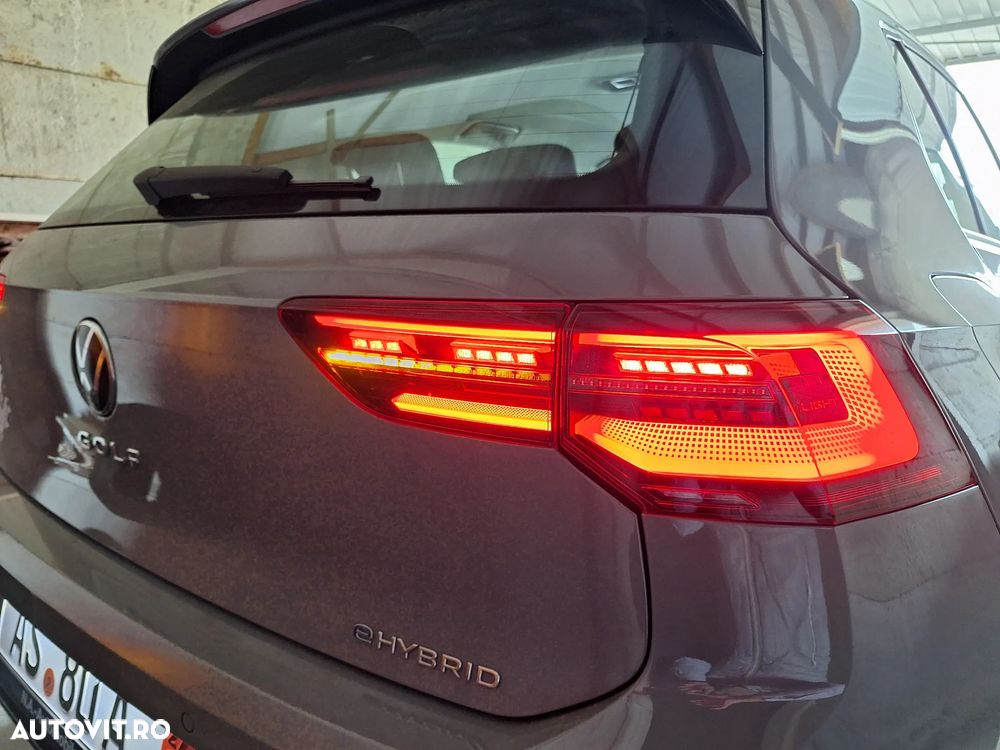 Volkswagen Golf Standard - 11