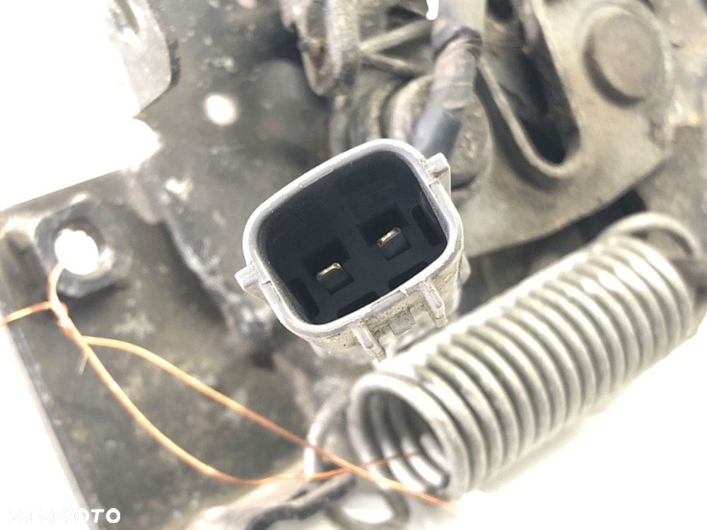 ZAMEK MASKI PRZÓD  MAZDA CX-7 (ER) 2006 - 2014 2.2 MZR-CD AWD (ER10A) 120 kW [163 KM] olej - 3