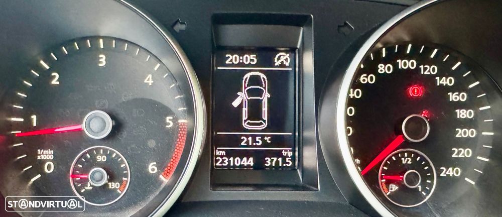 VW Golf - 6