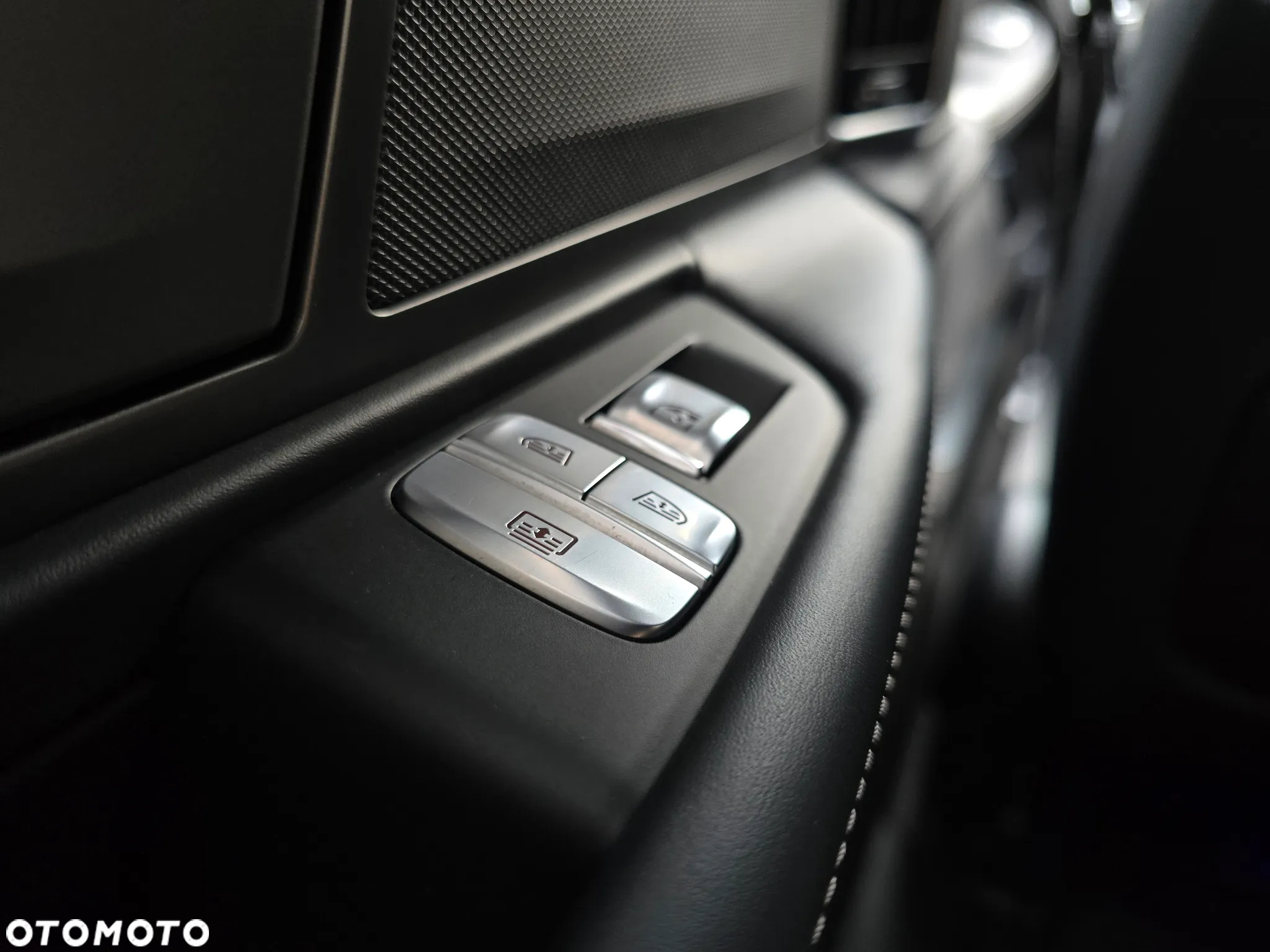BMW Seria 7 750d xDrive - 10
