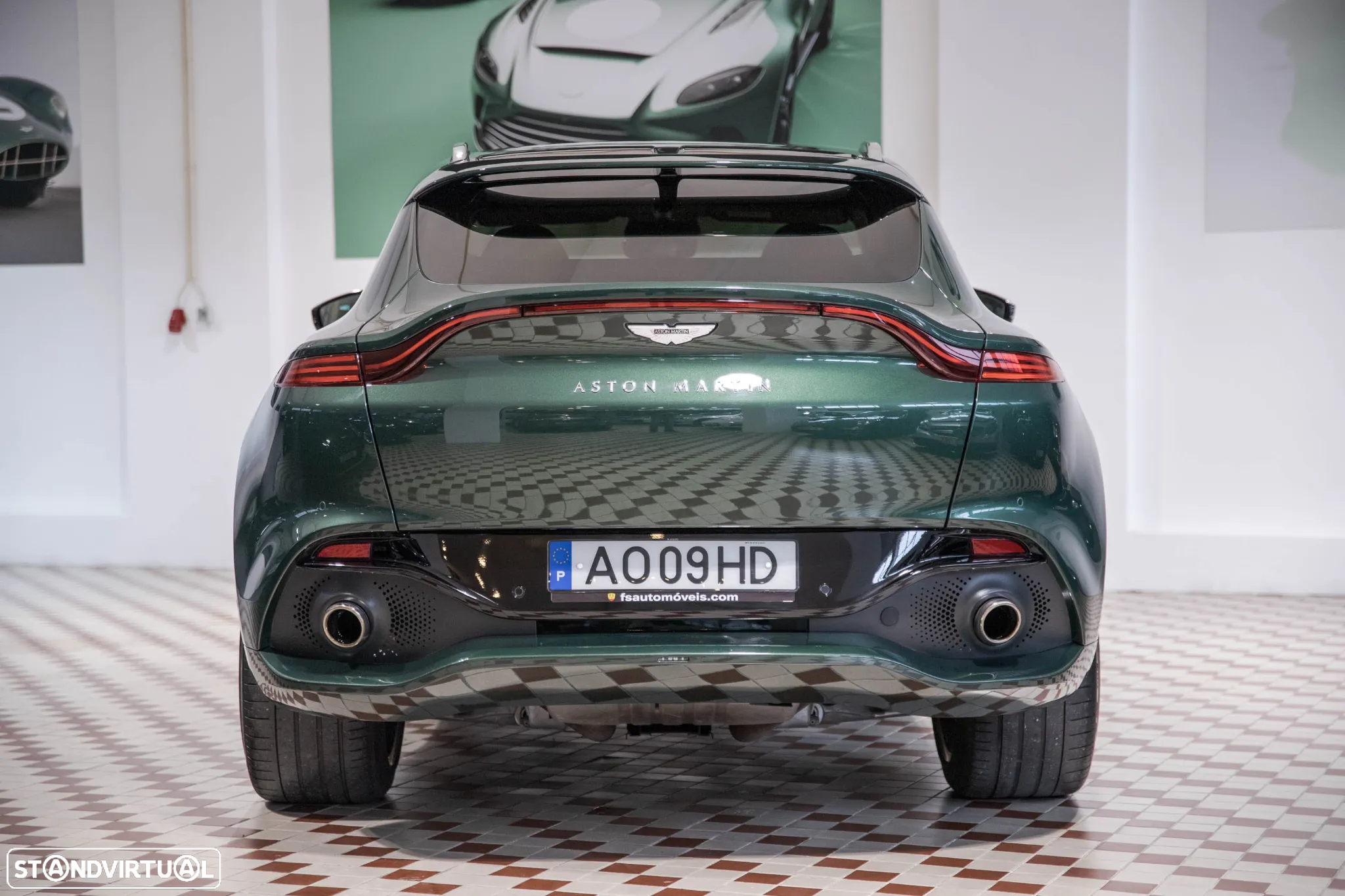 Aston Martin DBX Standard - 5