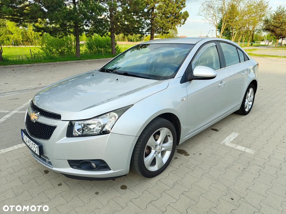 Chevrolet Cruze 1.8 LT - 3