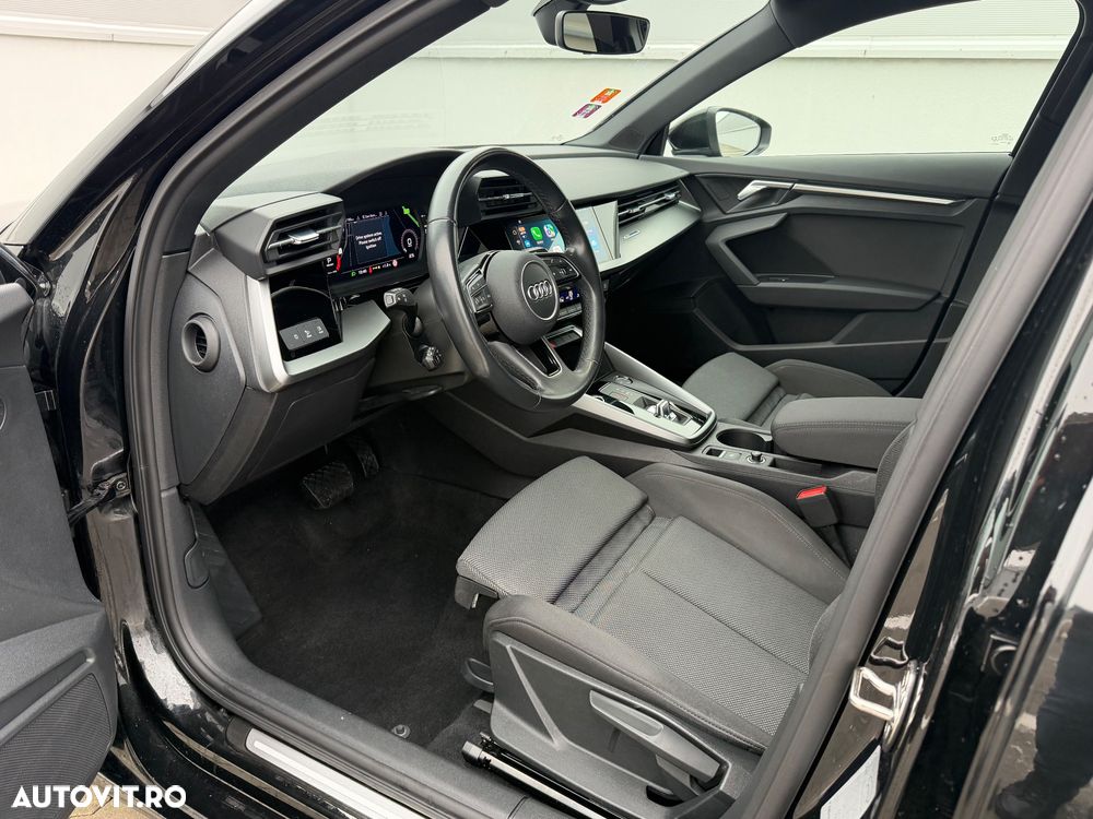 Audi A3 30 TFSI ack S tronic - 33