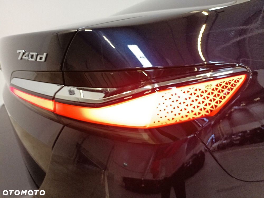 BMW Seria 7 - 22