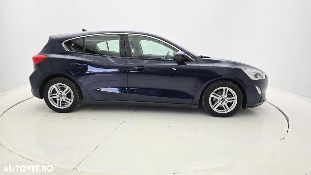 Ford Focus 1.0 EcoBoost Trend - 5