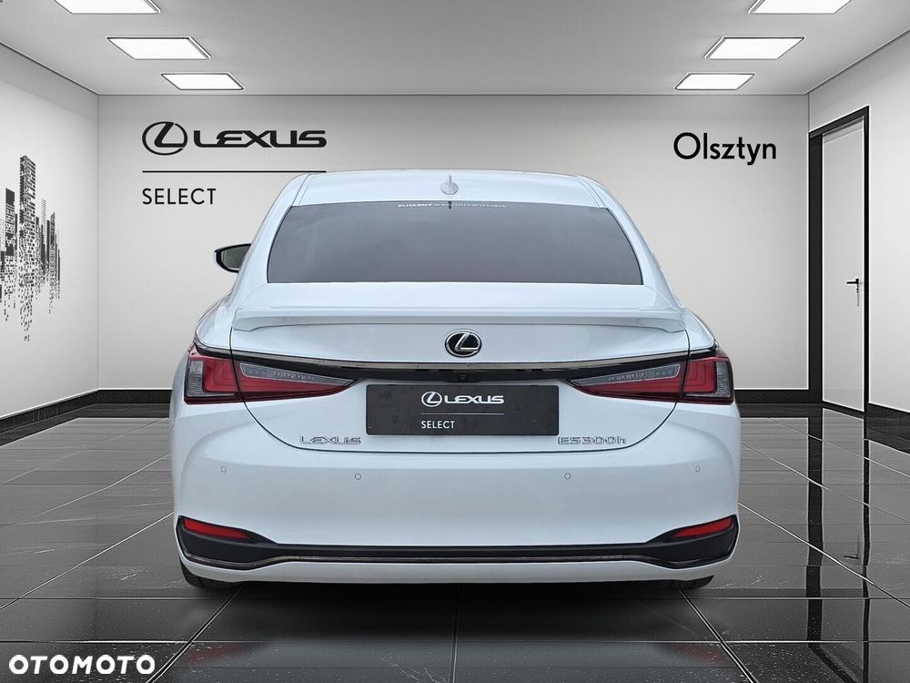 Lexus ES 300h F Sport Edition - 6