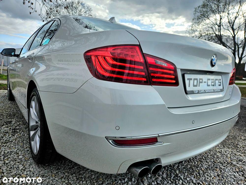BMW Seria 5 520d Luxury Line - 12