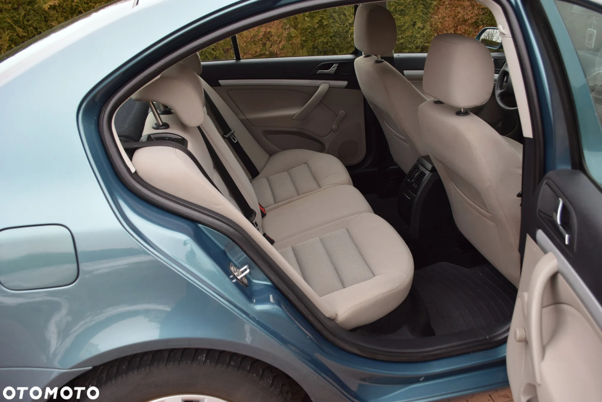 Skoda Octavia 1.6 Elegance - 17