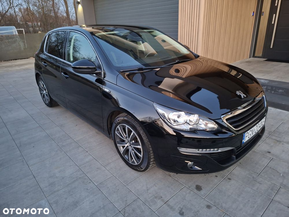 Peugeot 308 - 1