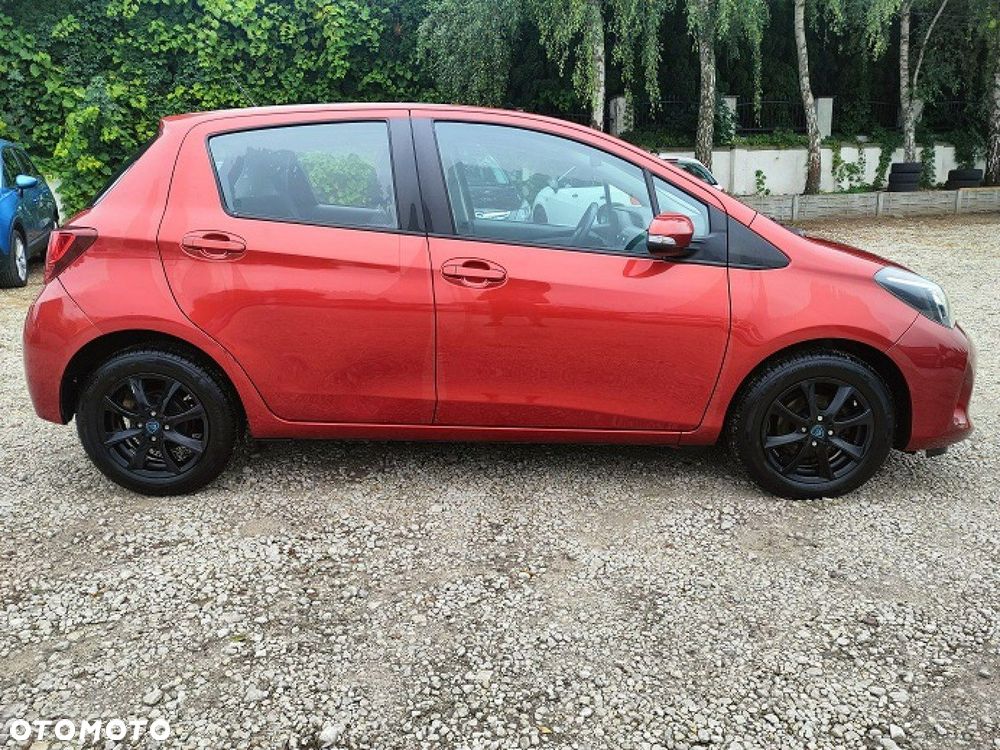 Toyota Yaris - 11