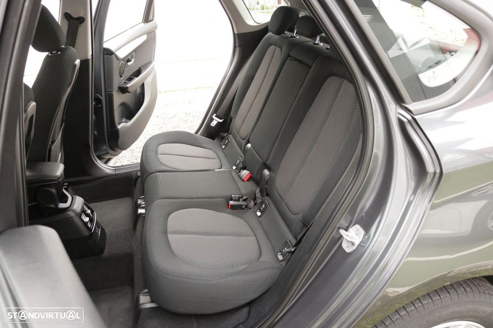 BMW 216 Active Tourer d Advantage - 24