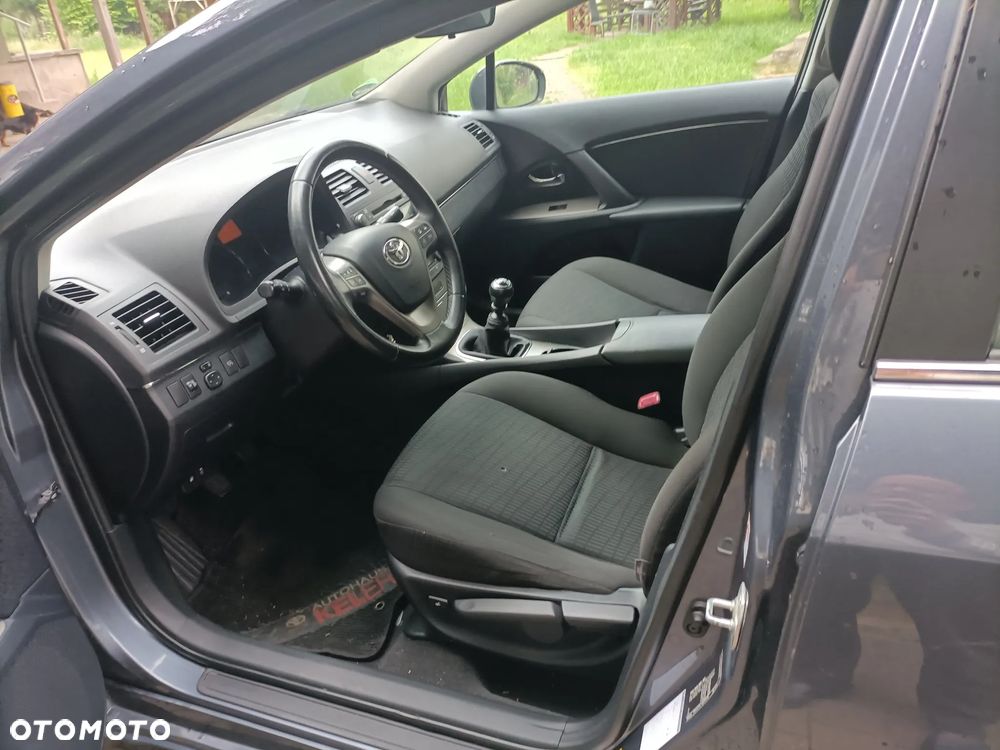 Toyota Avensis 1.8 Sol plus - 7