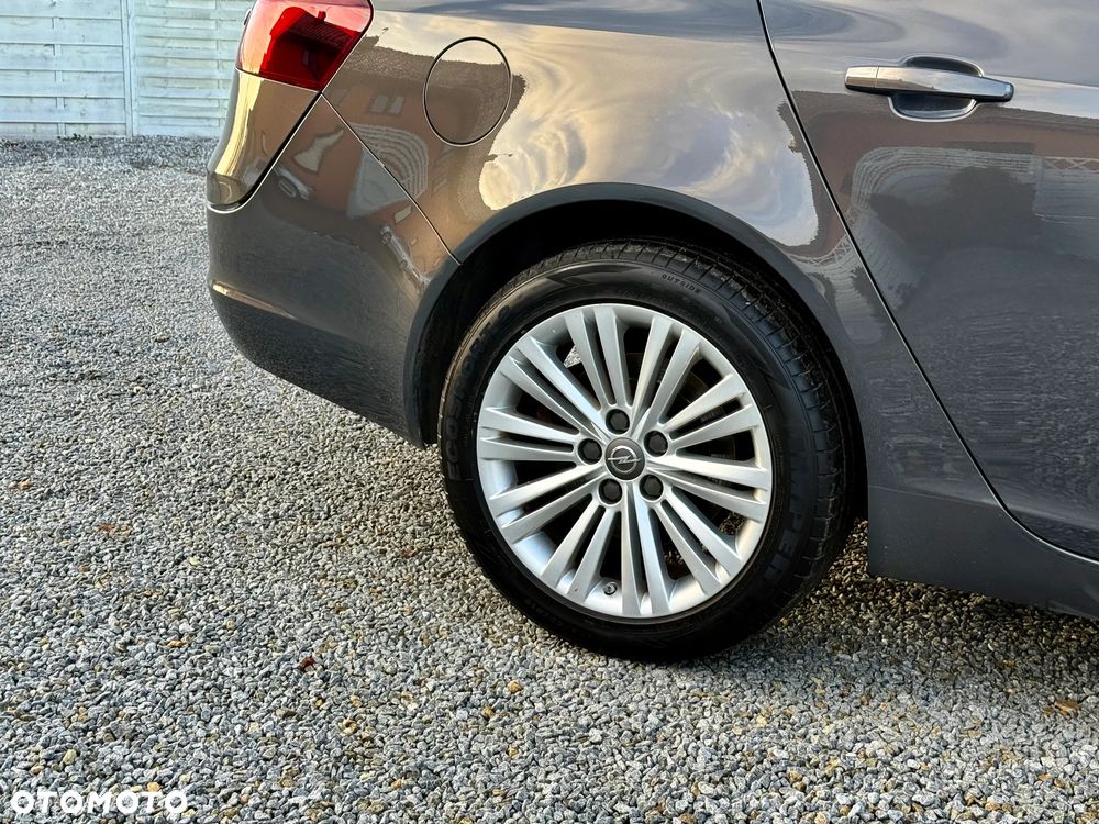 Opel Insignia 2.0 CDTI Cosmo - 25