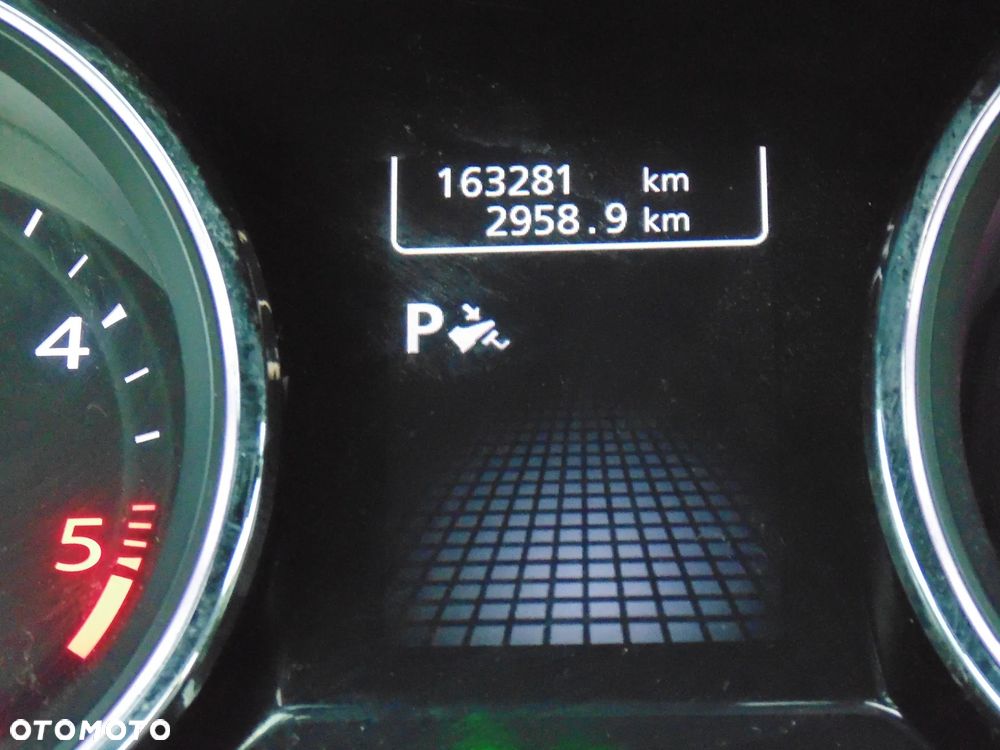 Renault Latitude 2.0 dCi Initiale - 17